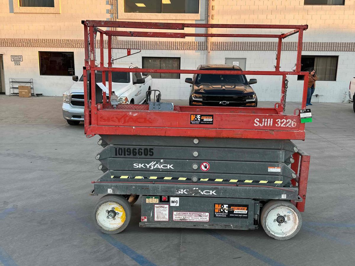 2016 Skyjack SJ3226