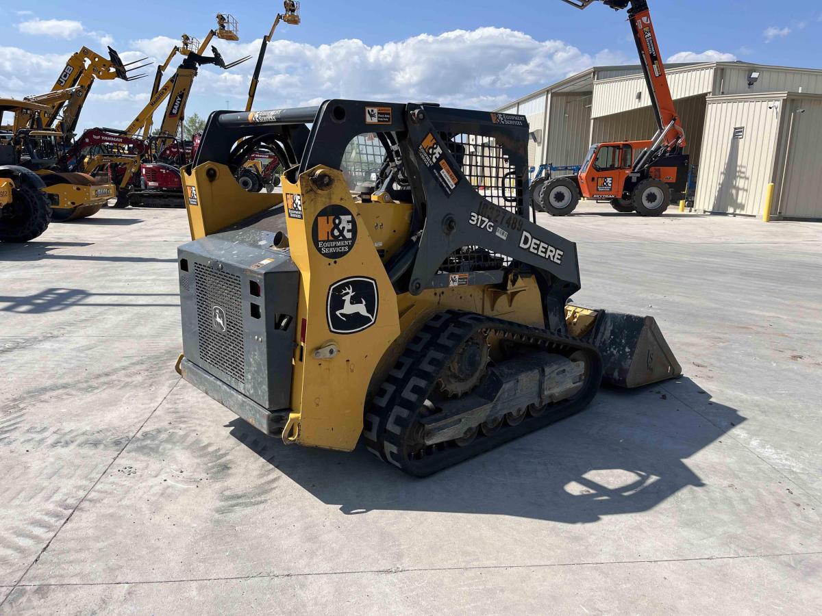 2021 John Deere 317G