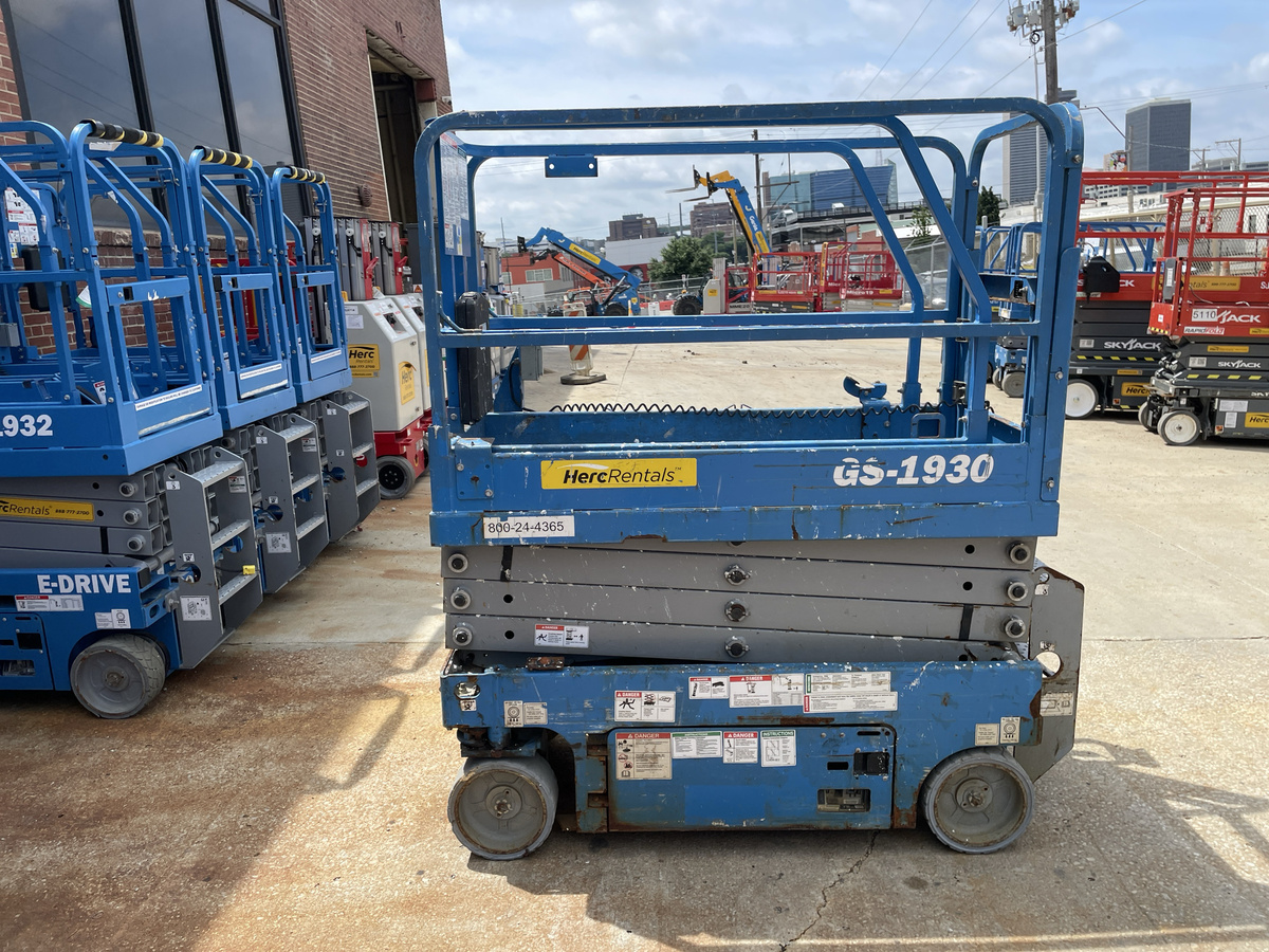 2019 Genie GS-1930-4
