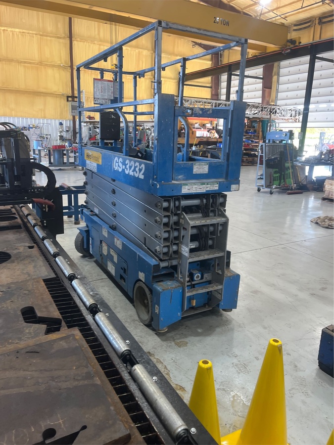 2019 Genie GS-3232-4