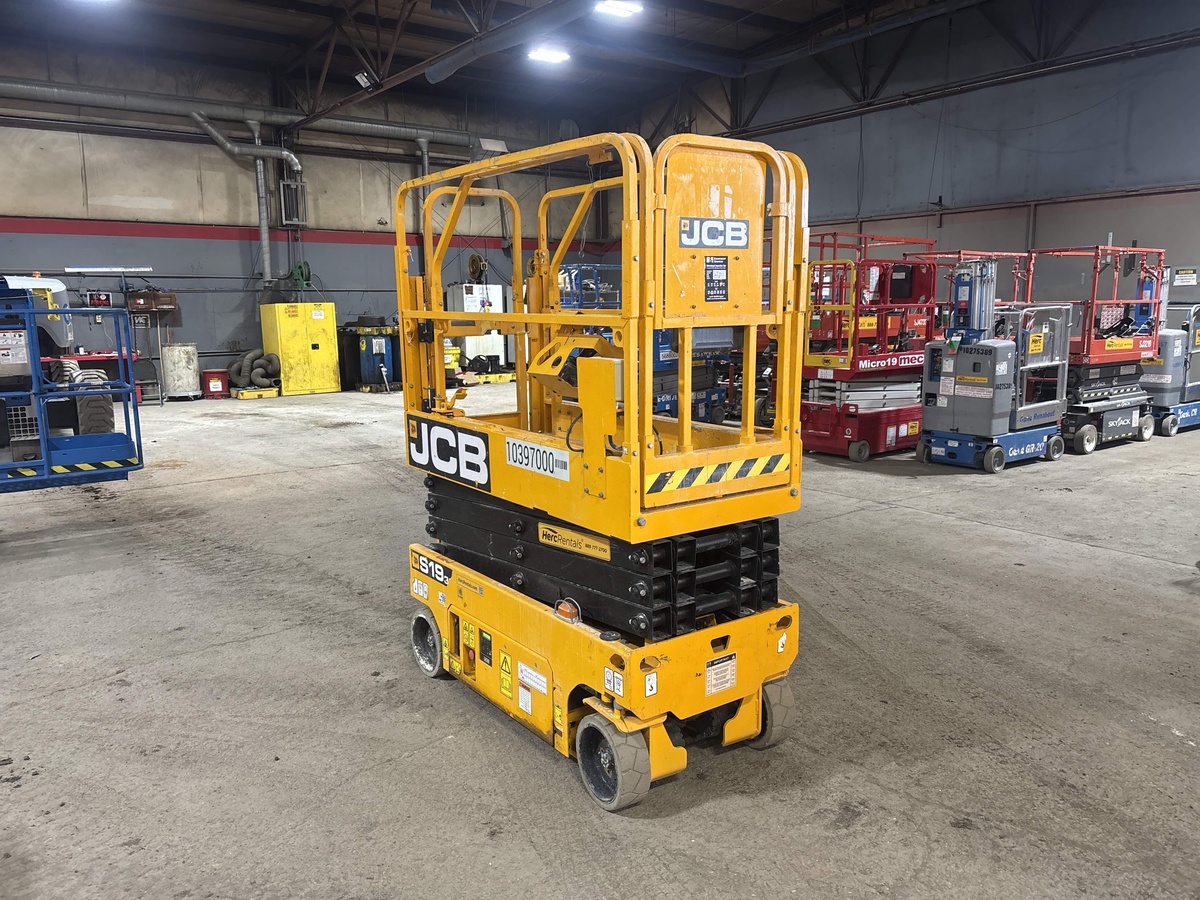 2022 JCB S1930E-2