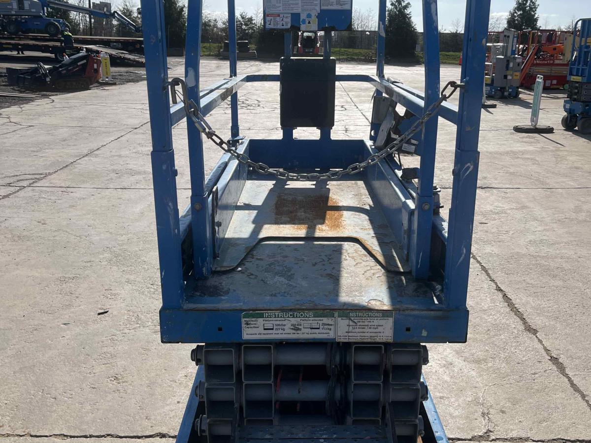 2018 Genie GS-1930