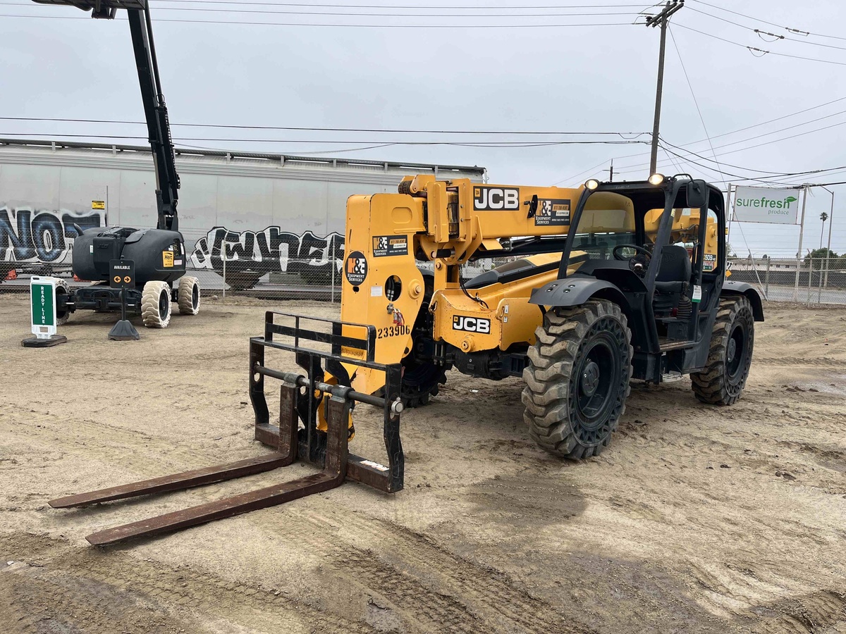 2018 JCB 509-42