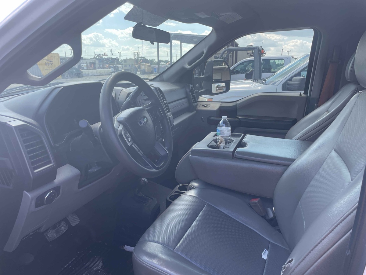 2018 Ford F550-6