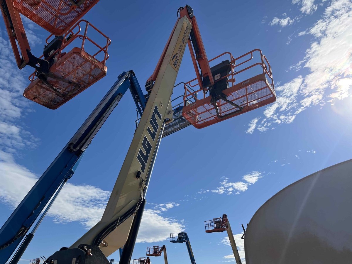 2018 JLG 460SJ-5