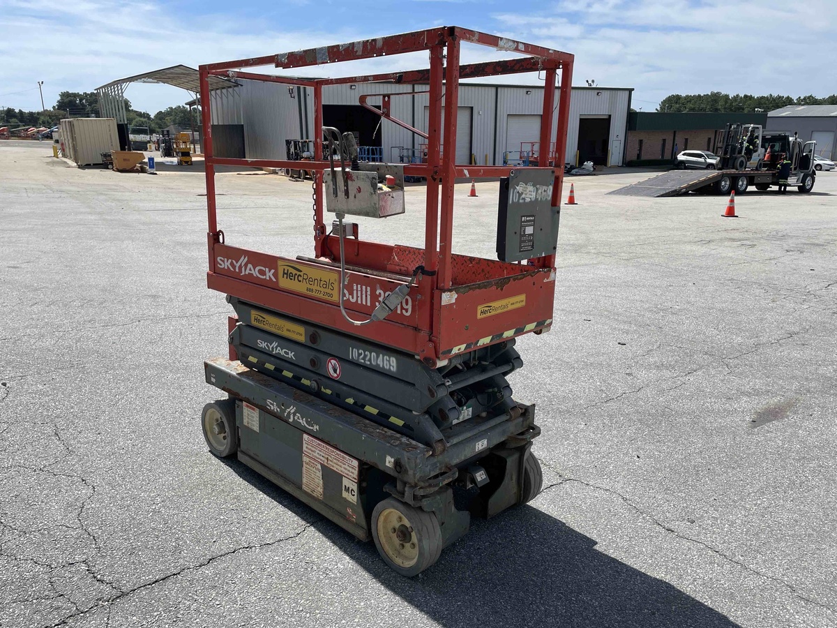 2017 Skyjack SJ3219-4