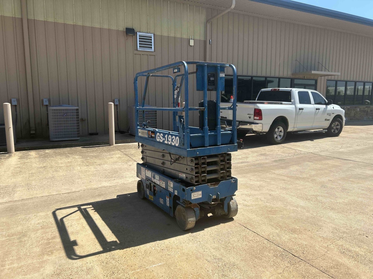 2017 Genie GS-1930-4