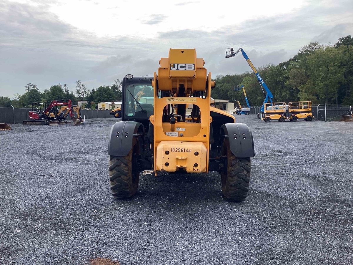 2018 JCB 507-42-6