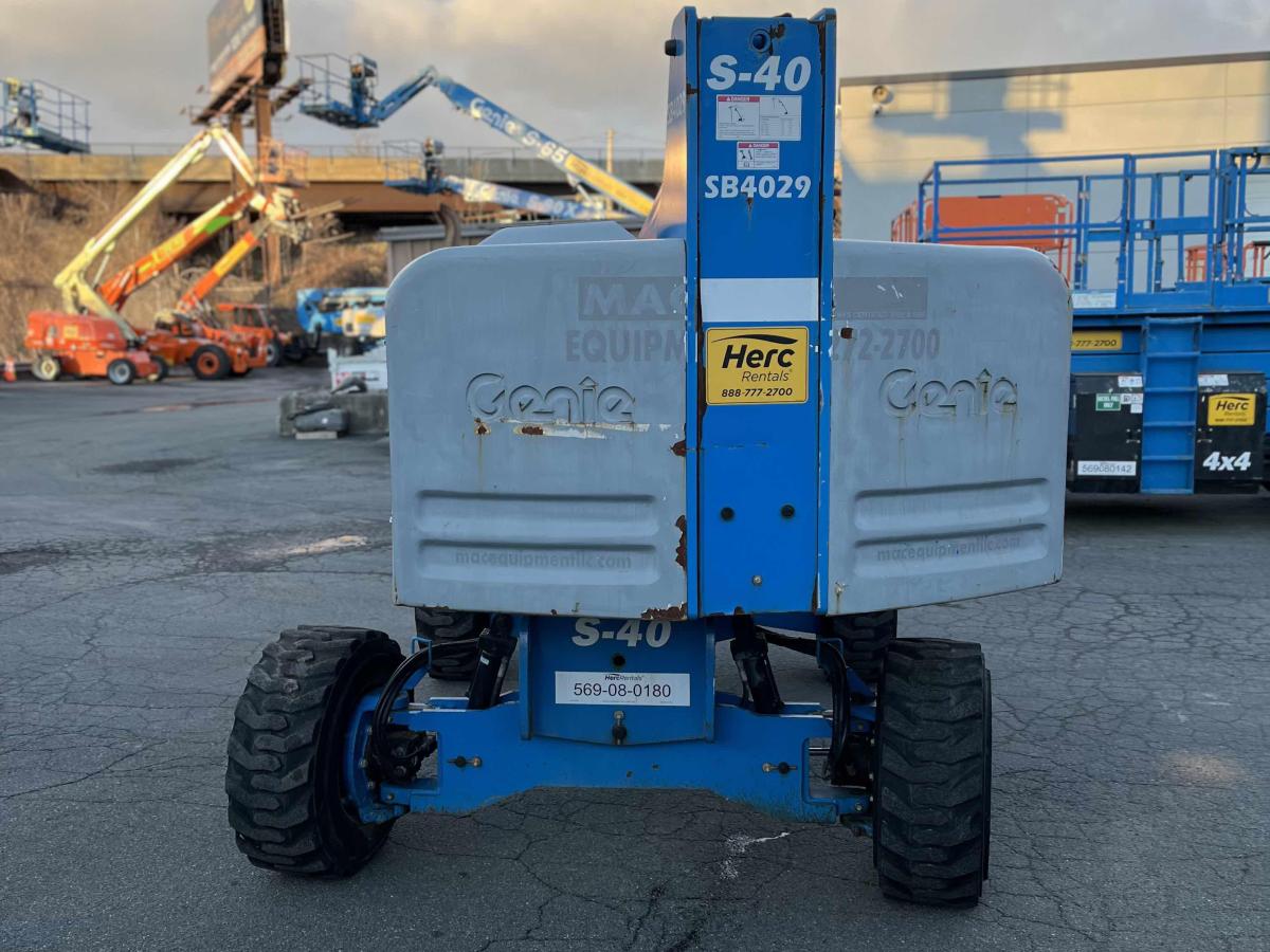 2015 Genie S-40