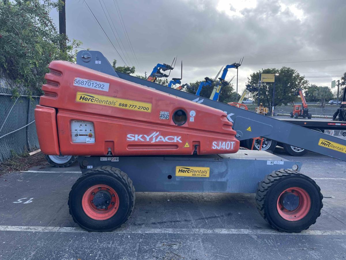 2017 Skyjack SJ40 T