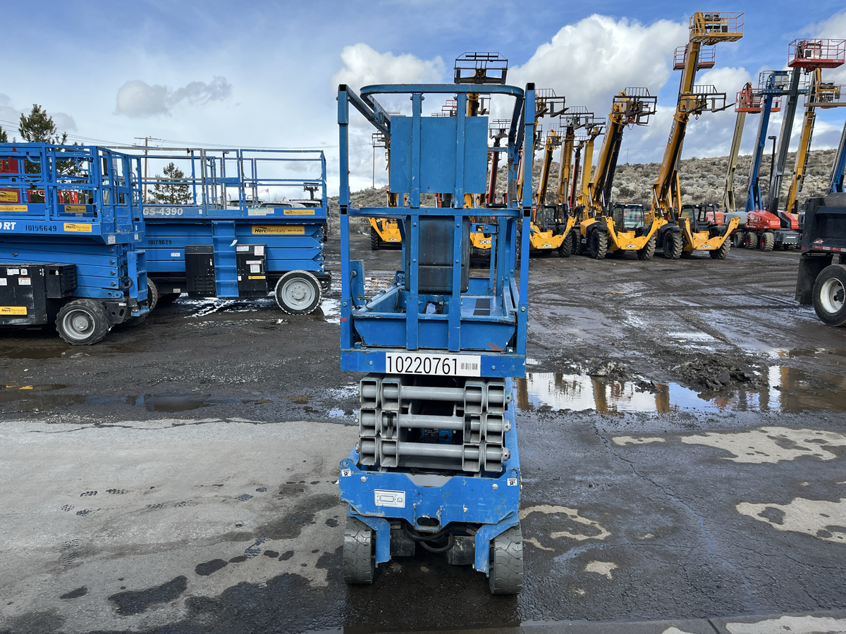2017 Genie GS-2632-2