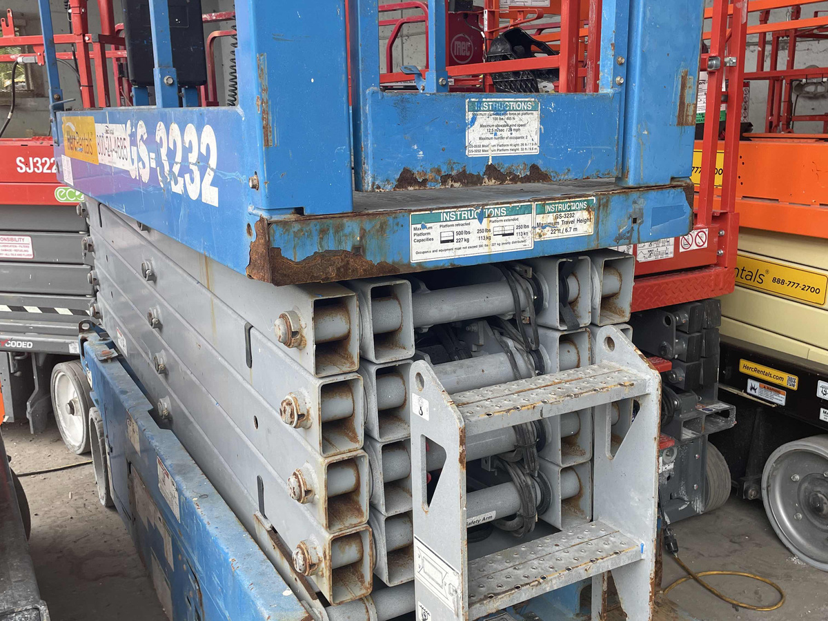 2019 Genie GS-3232-5