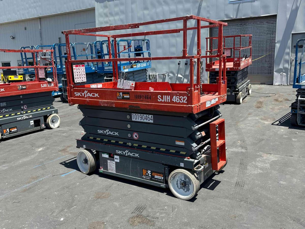 2016 Skyjack SJ4632
