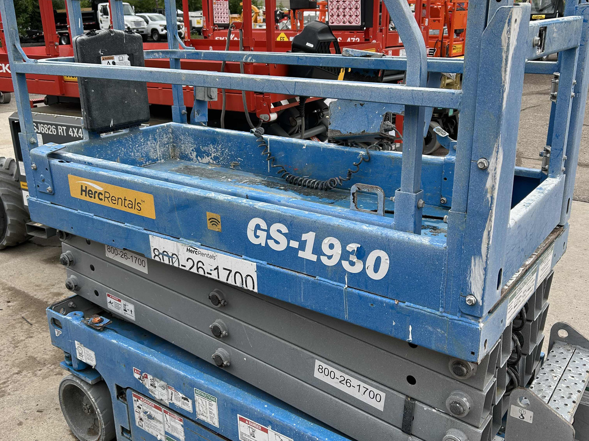 2019 Genie GS-1930