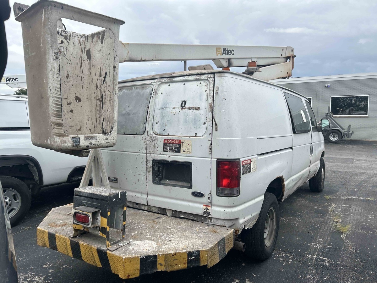 2006 Ford E350 Superduty-4