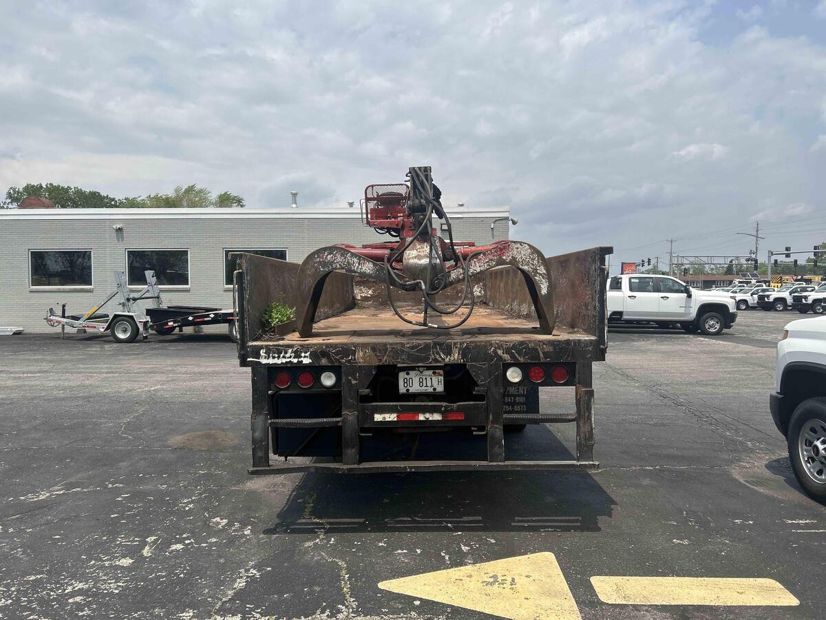 2004 International 4400-5