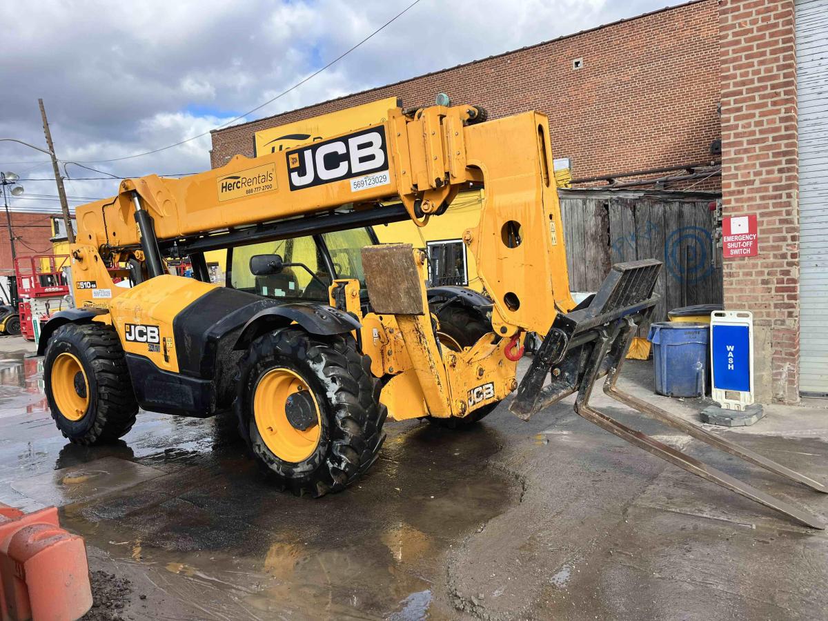 2018 JCB 510-56