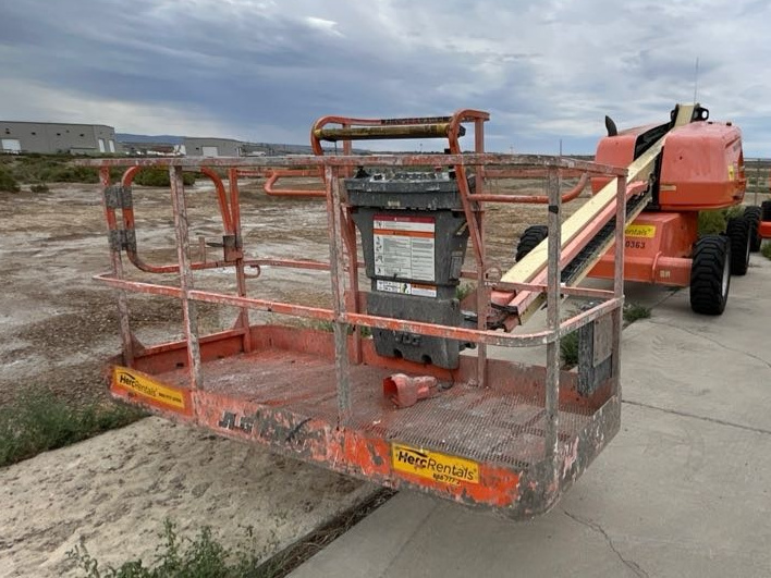 2018 JLG 400S-2