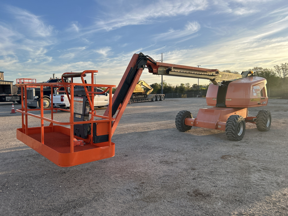 2018 JLG 460SJ
