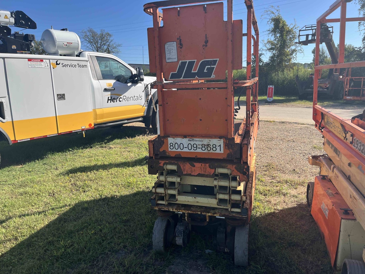 2016 JLG 1930ES-4