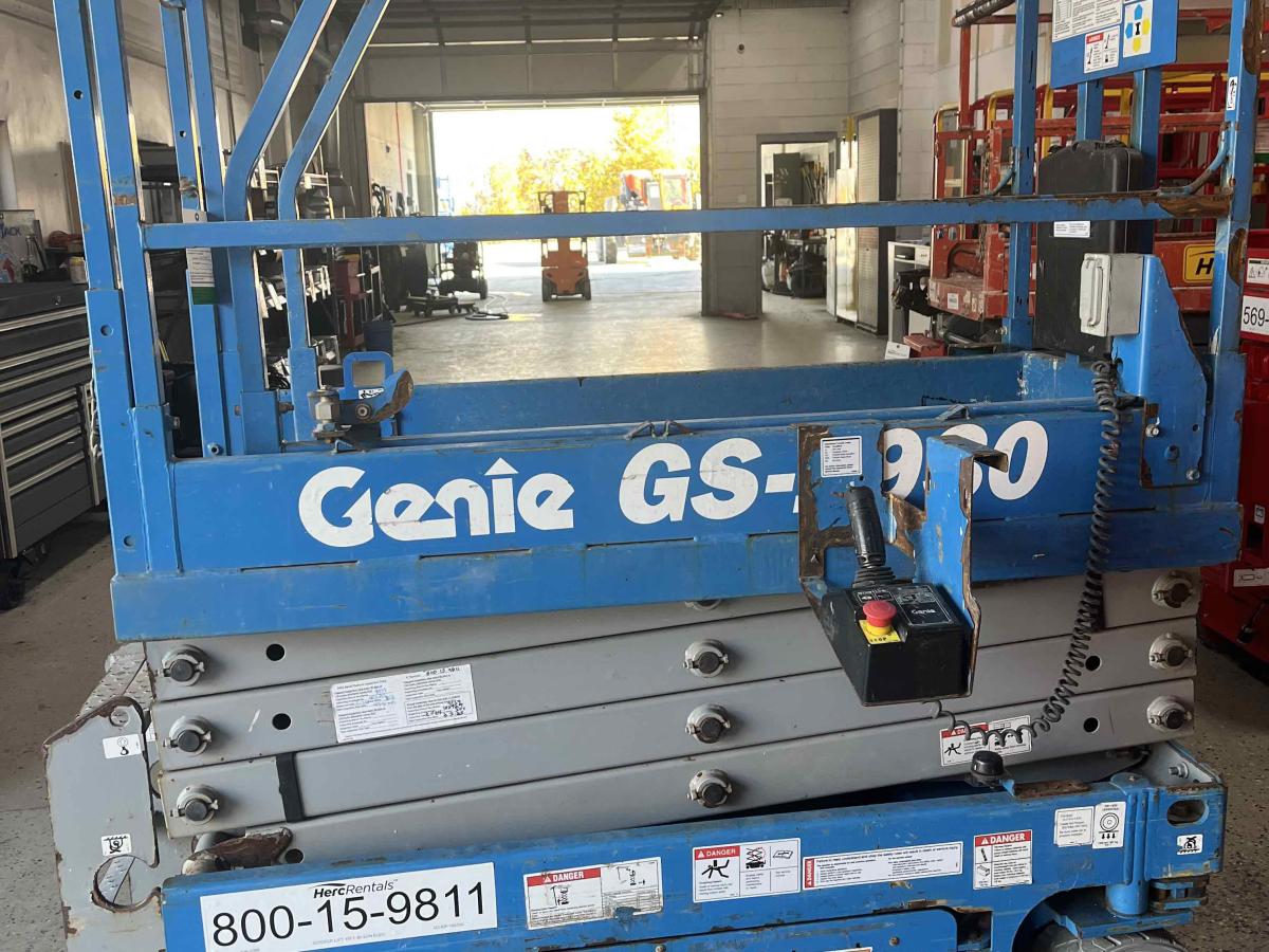2017 Genie GS-1930