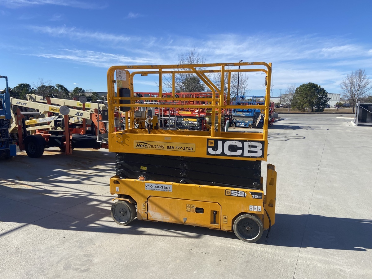 2022 JCB S2632E-5
