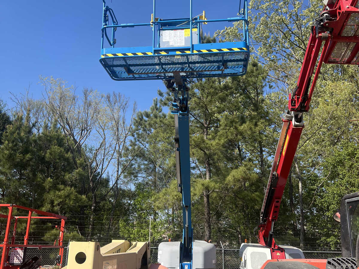 2018 Genie S-45-4