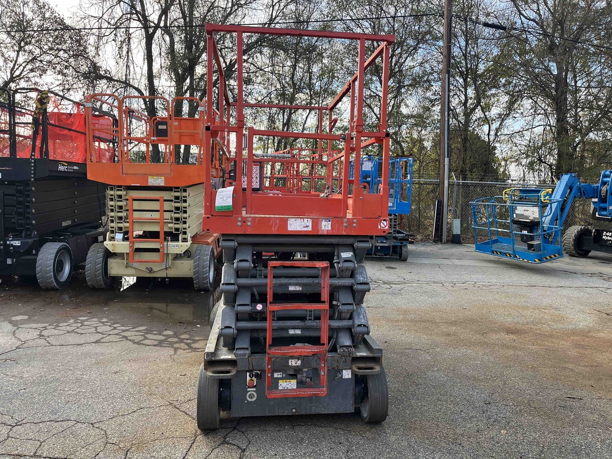 2019 Skyjack SJ4740-3