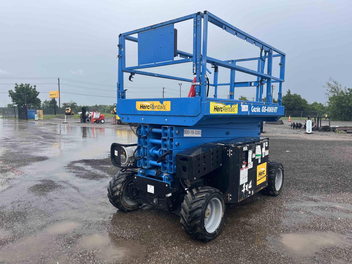 2017 Genie GS-4069 RT