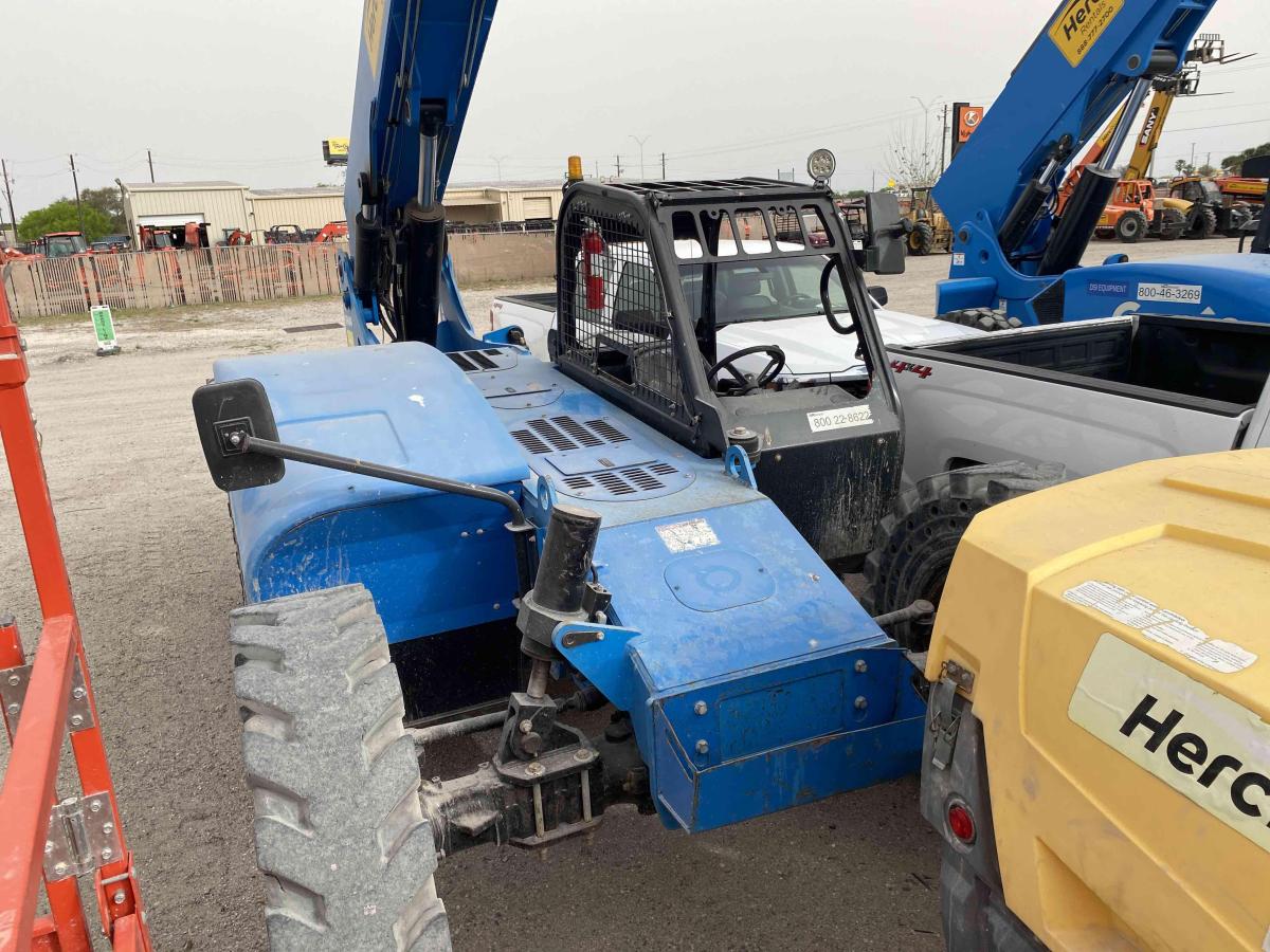 2018 Genie GTH 844