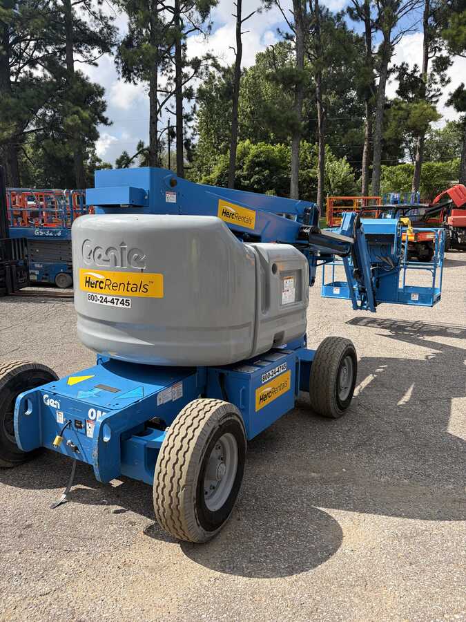 2019 Genie Z-45/25J