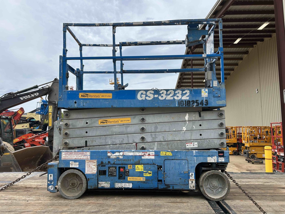 2016 Genie GS-3232-2