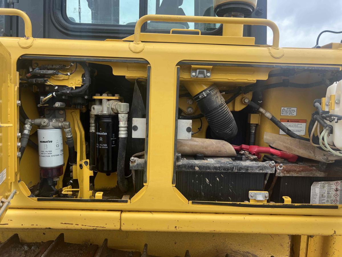 2019 Komatsu D65PX-18