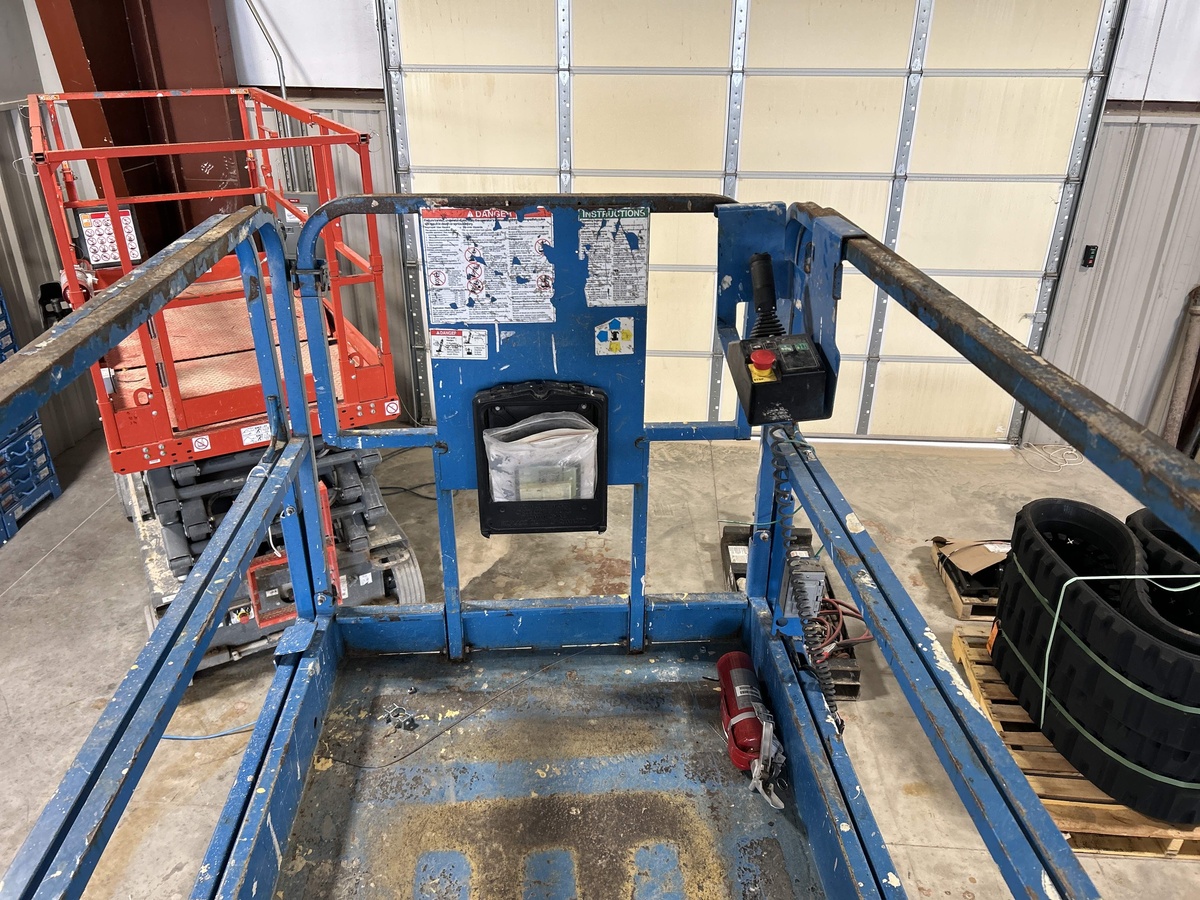 2017 Genie GS-4047-7
