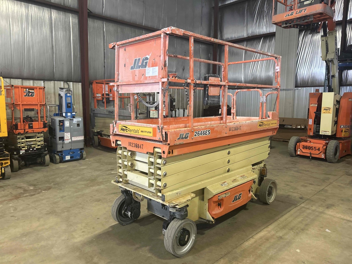 2018 JLG 2646ES-2