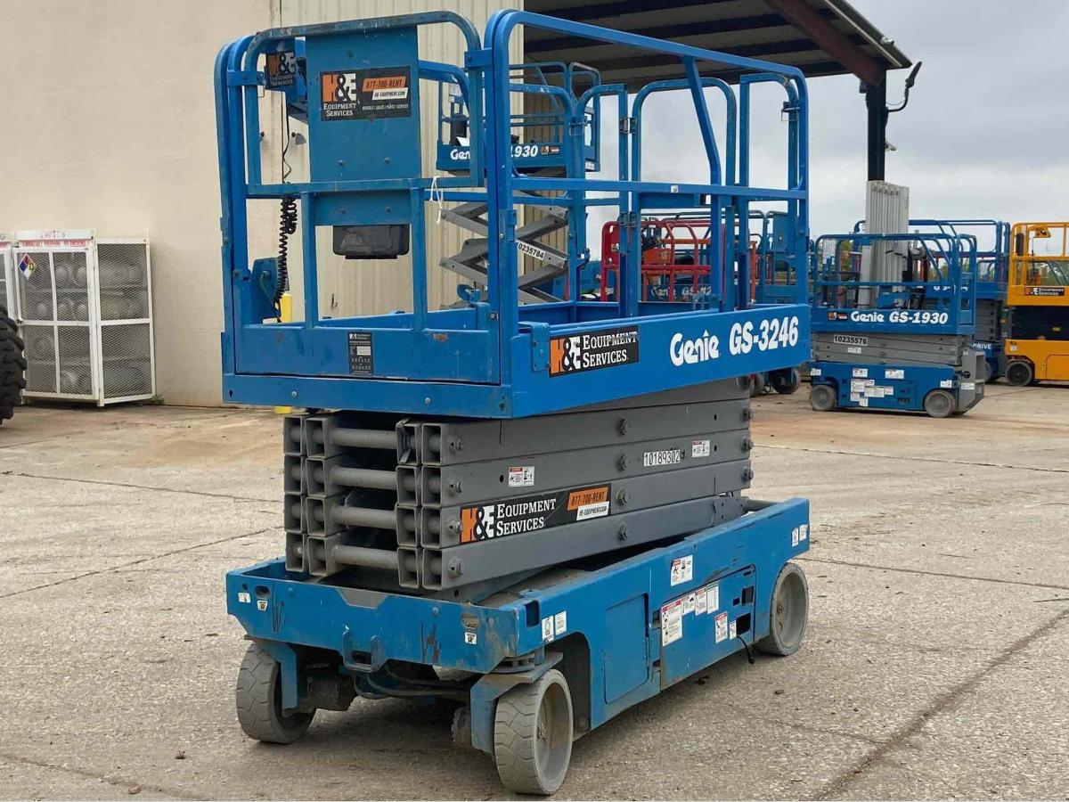 2016 Genie GS-3246-1