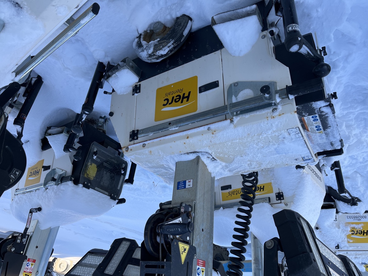 2018 Magnum PLT240-6