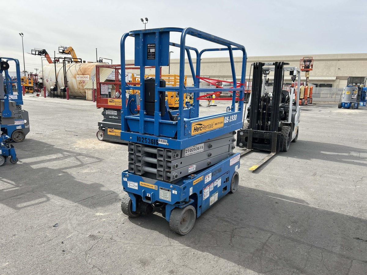 2018 Genie GS-1930-4