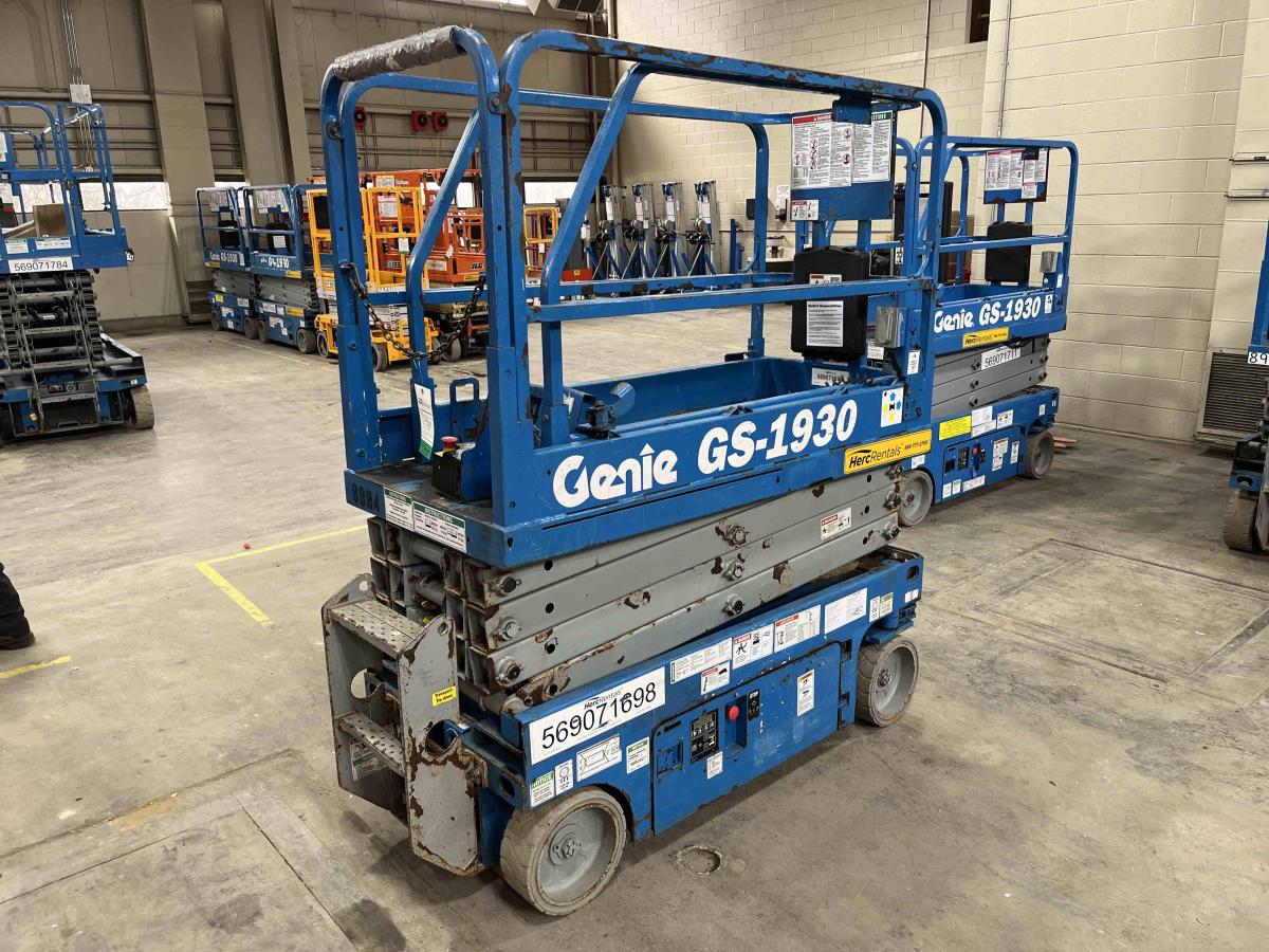 2013 Genie GS-1930
