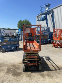 2018 JLG 1932R