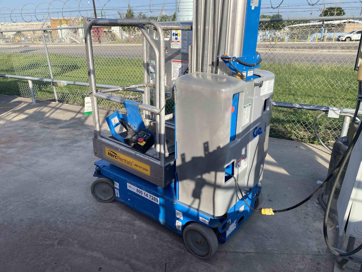 2017 Genie GR-20