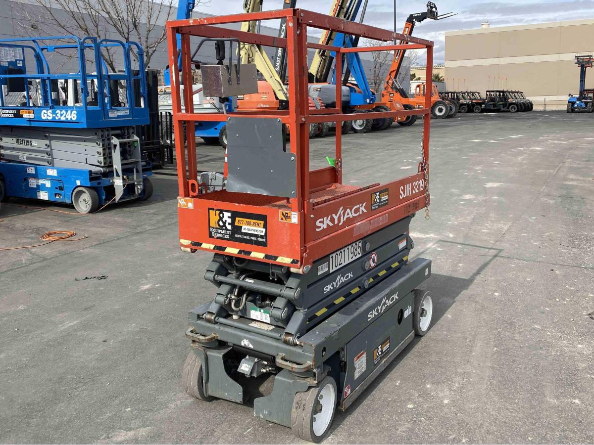 2017 Skyjack SJ3219