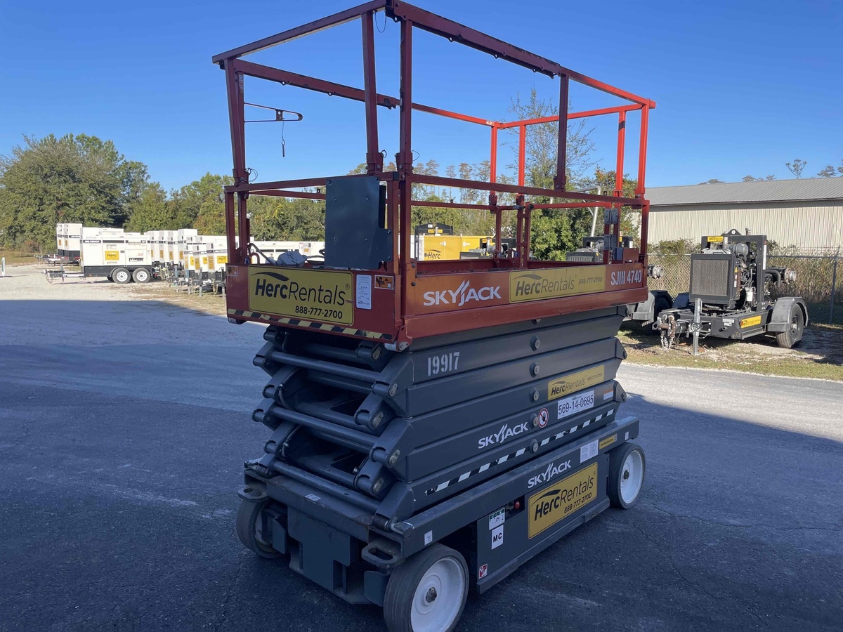 2019 Skyjack SJ4740