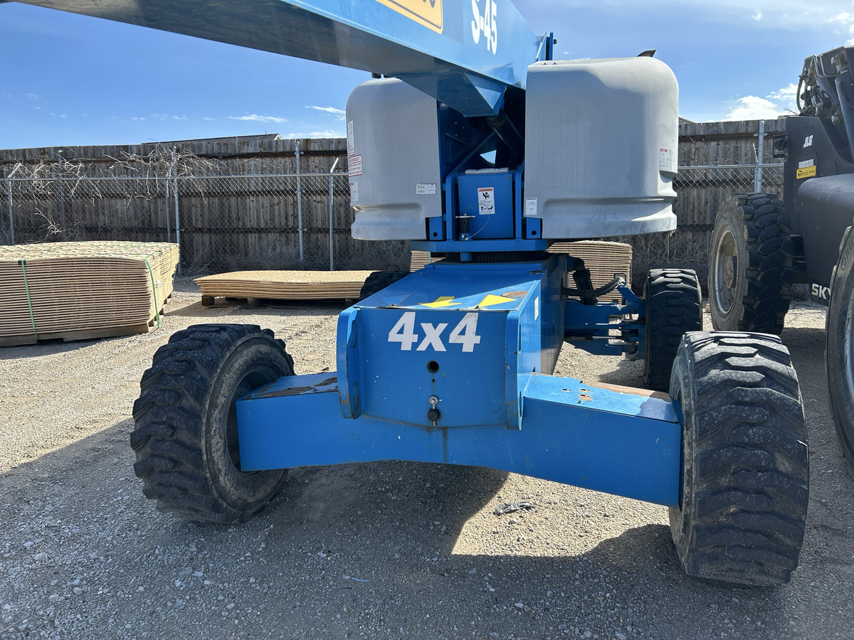 2018 Genie S-45-4