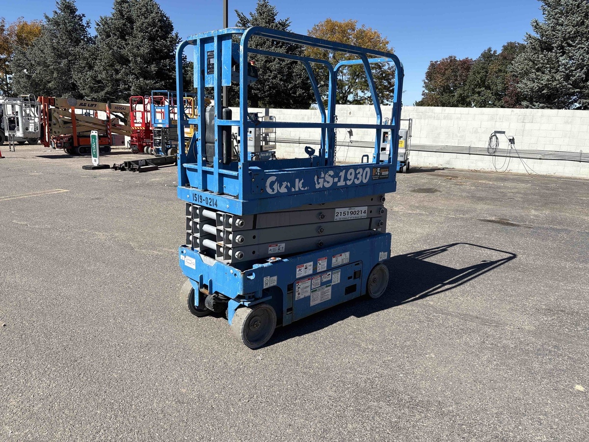 2016 Genie GS-1930