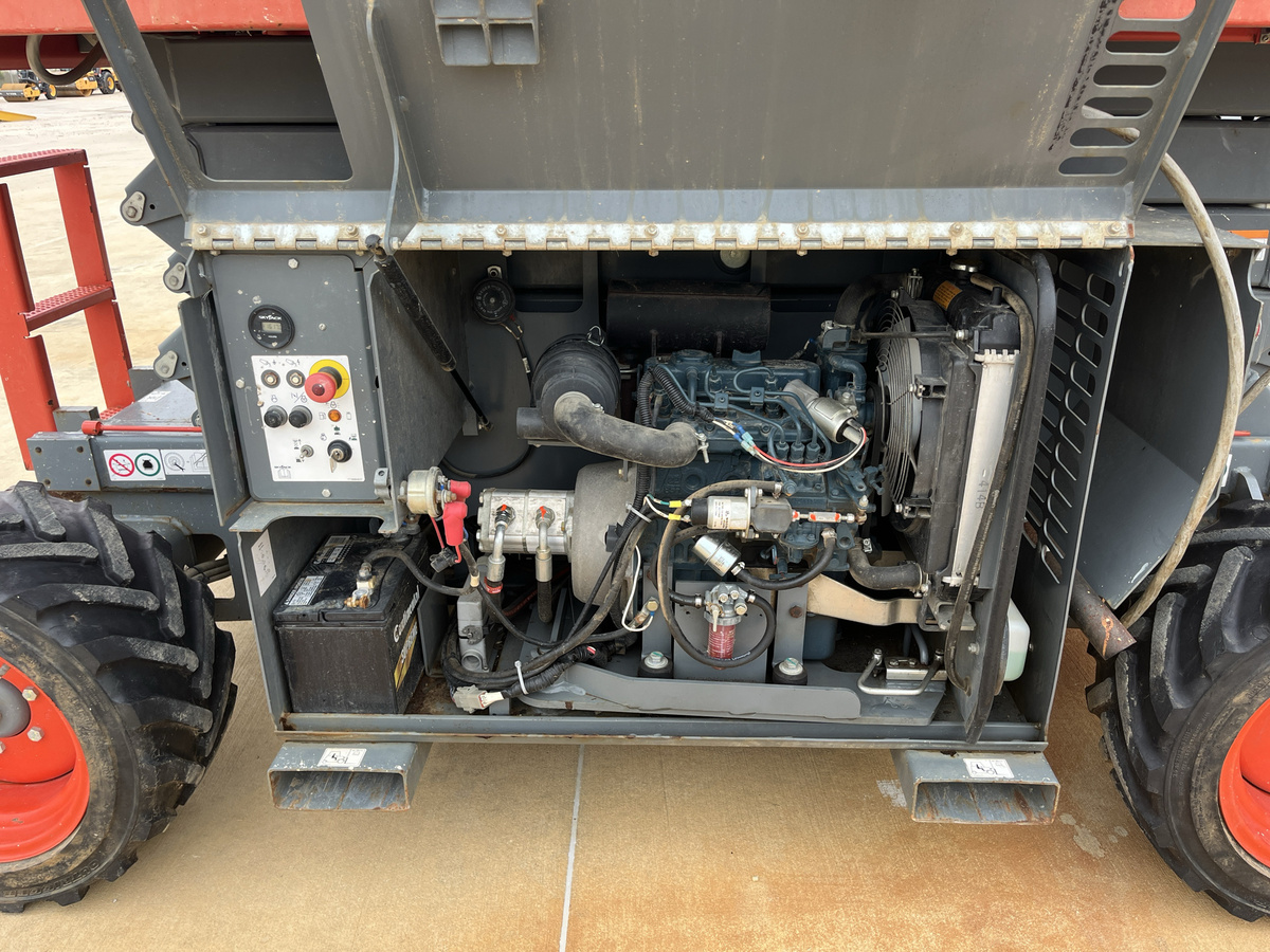 2018 Skyjack SJ-6832RT-8