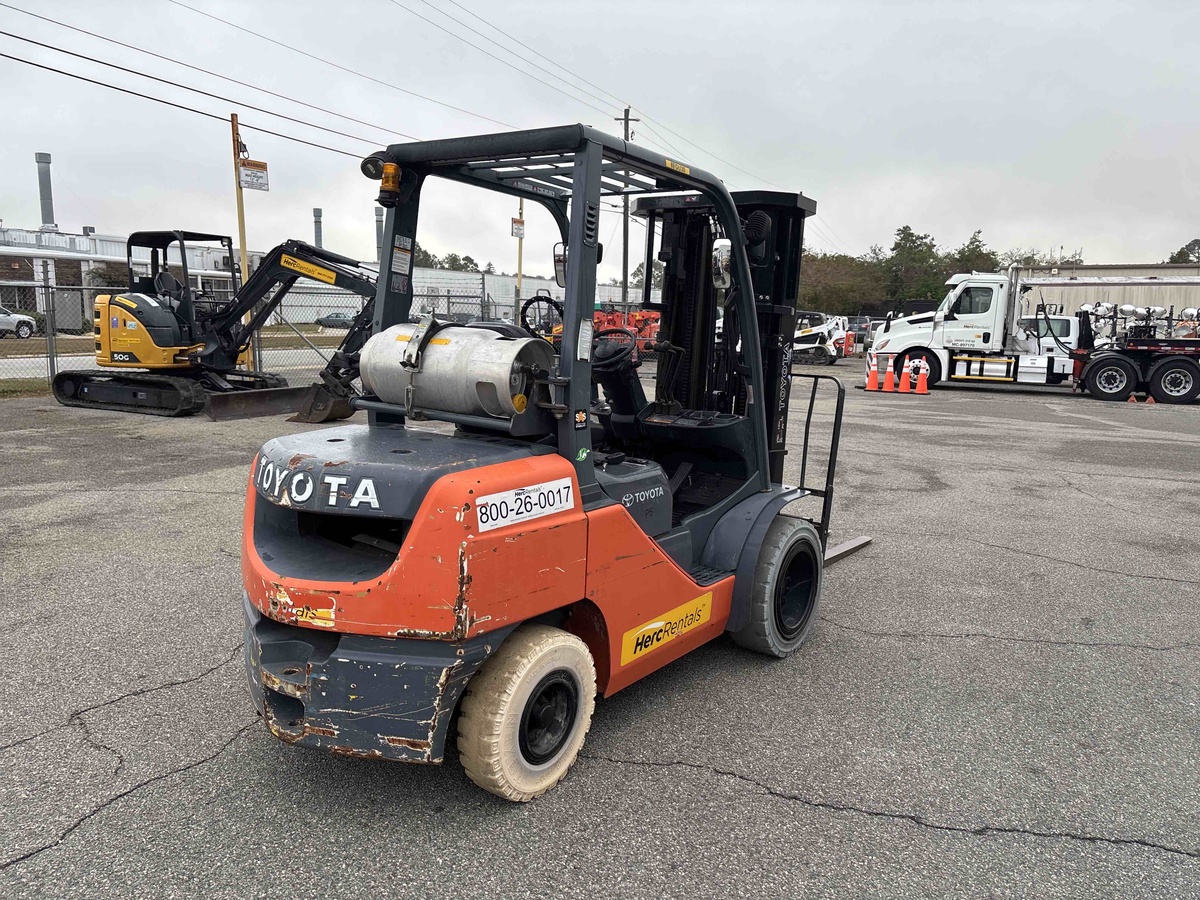 2019 Toyota 8FGU30-2