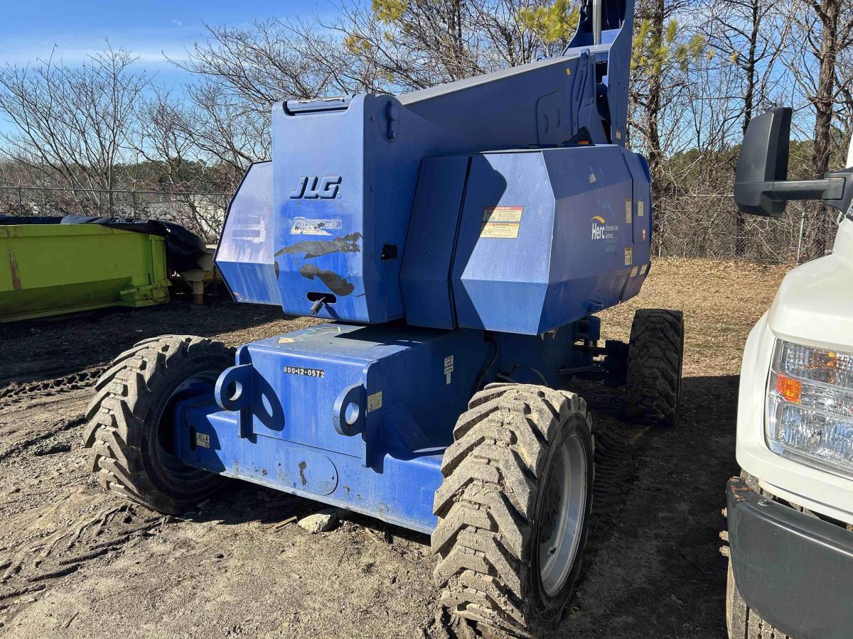 2016 JLG 800AJ-13