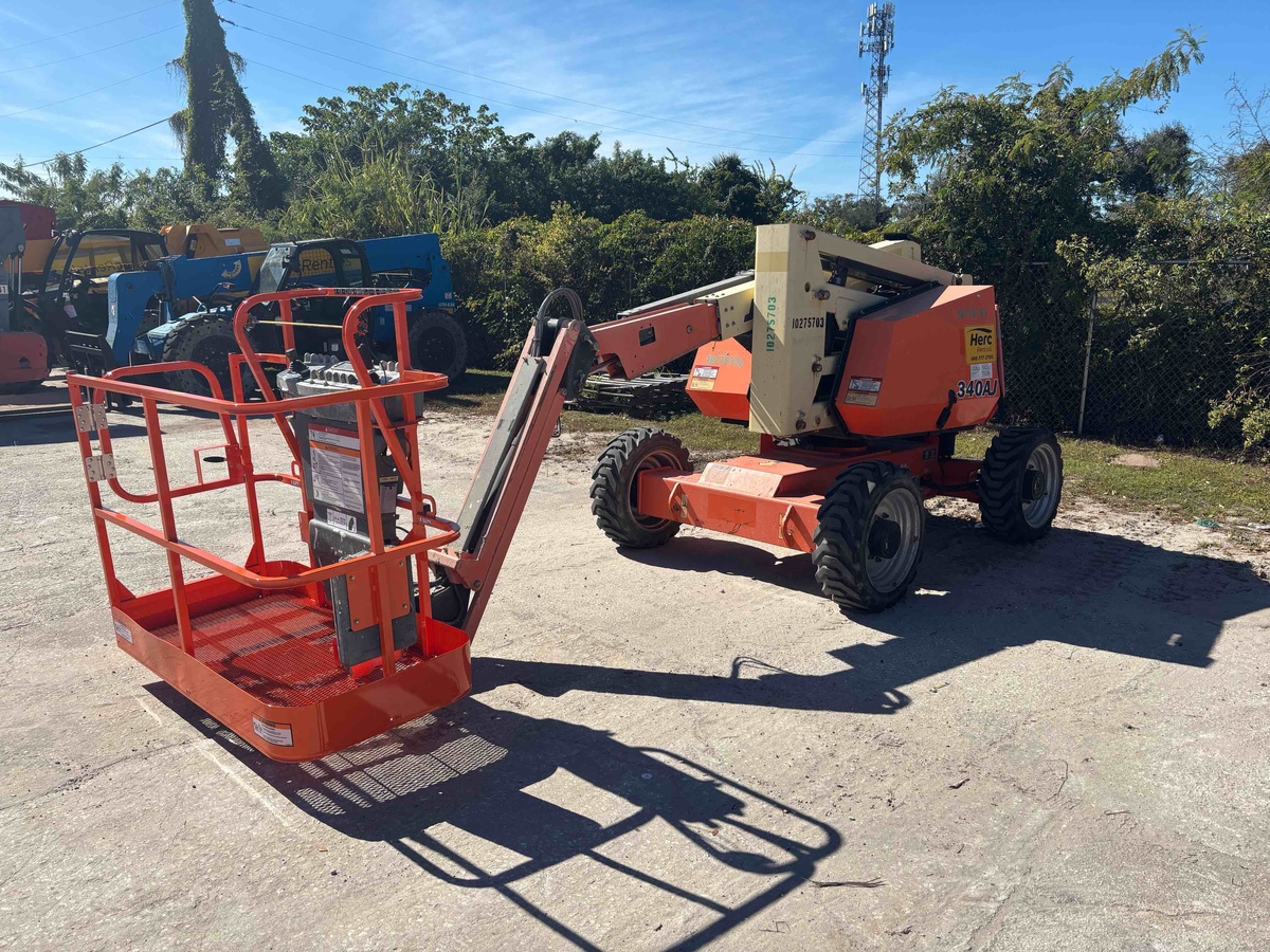 2019 JLG 340AJ-2