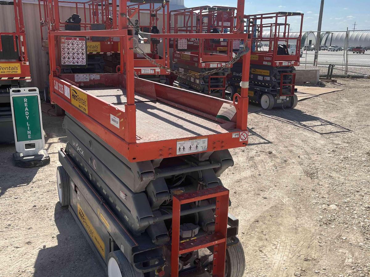 2016 Skyjack SJ3226